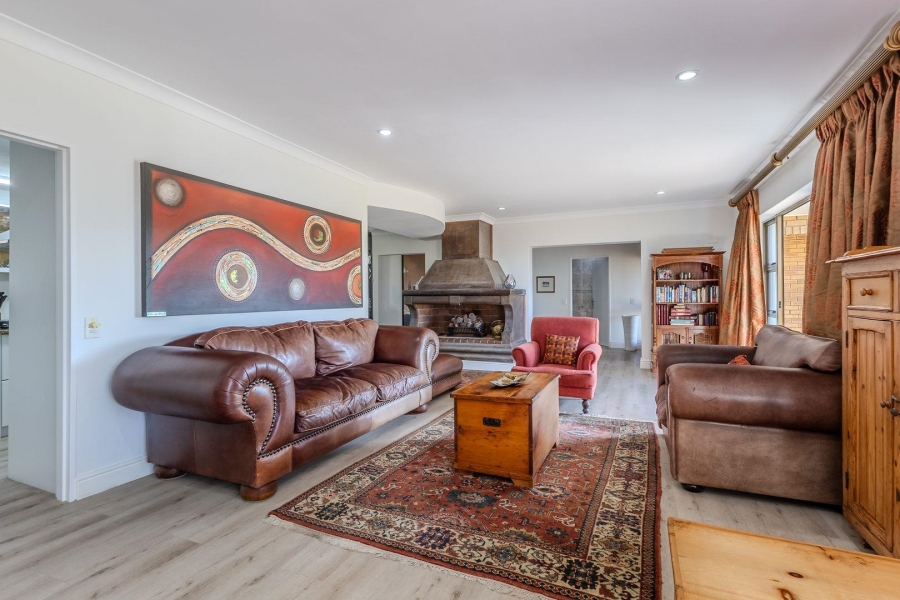 3 Bedroom Property for Sale in Vierlanden Western Cape